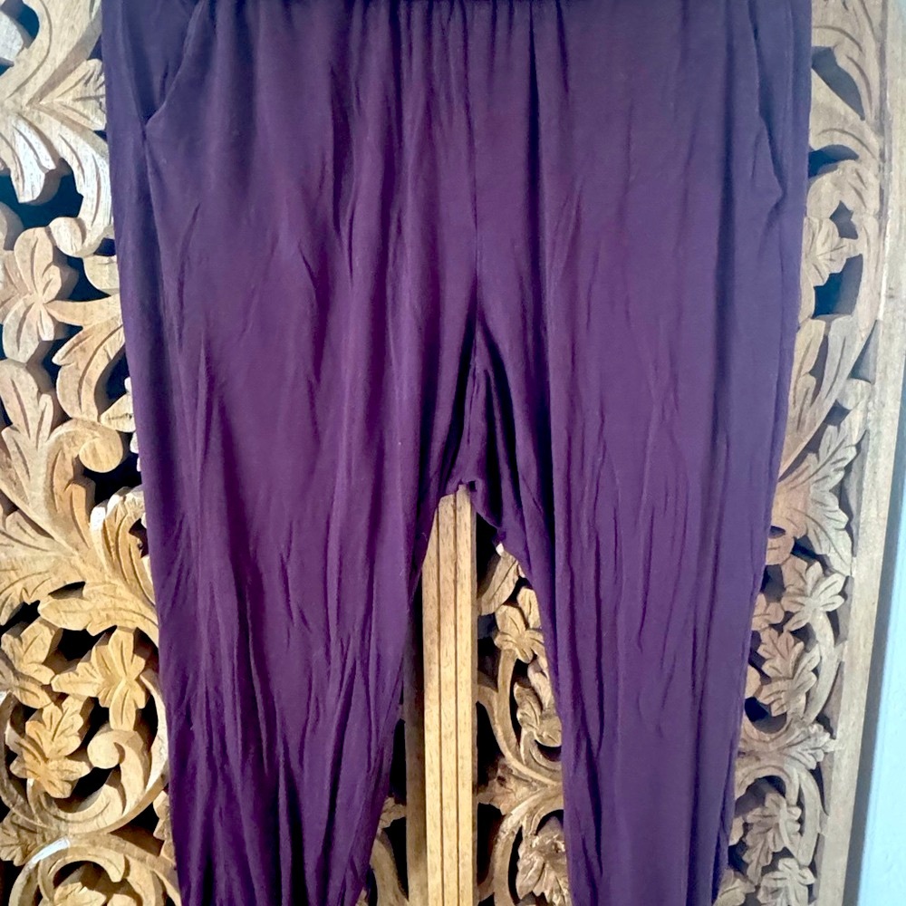 Athleta Studio Jogger in Deep Plum